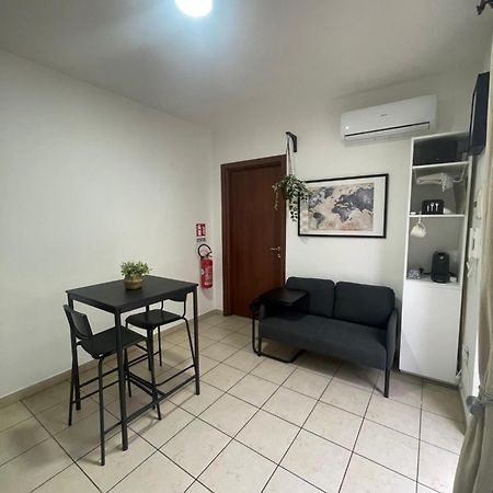 Appiolatino - Il Fenicottero Villa Róma Kültér fotó